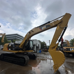 Excavatrices d'occasion Caterpillar CAT320D2L en bon état, bon prix, CAT 320D2L 325D2 325D2L, prix avantageux, excellentes performances - Product Image 2
