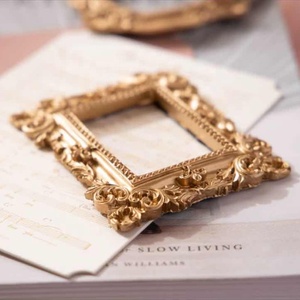 Cadre <span class=keywords><strong>photo</strong></span> en résine de style baroque européen, doré, vintage, en relief, <span class=keywords><strong>pour</strong></span> présentation d'art des ongles, accessoire créatif <span class=keywords><strong>pour</strong></span> la photographie <span class=keywords><strong>Instagram</strong></span> - Product Image 3