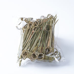 Fábrica al por mayor verde 7,19 pulgadas anillo de dedo cuerda bastón de caramelo palos cóctel fiesta palos fruta decoración palos de bambú - Product Image 5