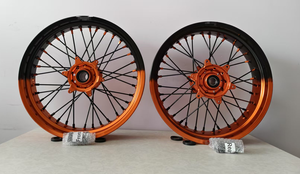 Juego de Ruedas de Aluminio CNC 7116-T6 Bicolor de 17 Pulgadas para KTM EXC <span class=keywords><strong>Enduro</strong></span>, Piezas de Motocicleta Todoterreno, Llantas - Product Image 6