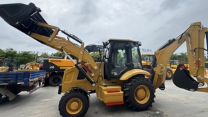 รถตักล้อยางตีนตะขาบ Caterpillar 420F ปี 2026 ใหม่เอี่ยม ขับเคลื่อน 4 ล้อ พร้อมปั๊ม Kawasaki 8 ตัน กำลัง 123 กิโลวัตต์ ความจุบุ้งกี๋ 1.0 ลูกบาศก์เมตร - Product Image 5