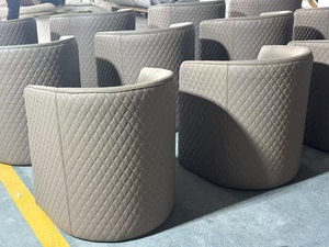 เก้าอี้ทำเล็บโครงสแตนเลสสีทองราคาประหยัดสำหรับลูกค้าร้านเสริมสวย - Product Image 4