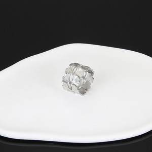 Anillo Abierto de Acero Inoxidable Estilo Europeo y Americano, Anillo Geométrico Ajustable Chapado en Oro de 18K - Product Image 5