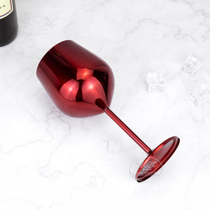 Verre à vin à pied long en acier inoxydable rouge brillant de 500 ml, finition métallisée, idéal pour cocktails, bars, fêtes et cadeaux - Product Image 4