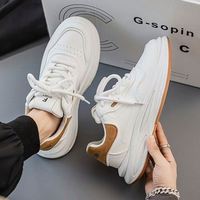 Chaussures de skate pour hommes, légères, blanches, de haute qualité, tendance, respirantes, polyvalentes, pour l'automne, nouvelle collection