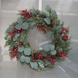 Guirlandes <span class=keywords><strong>de</strong></span> Noël en cèdre et pin <span class=keywords><strong>de</strong></span> 6 pieds, guirlande <span class=keywords><strong>de</strong></span> verdure réaliste pour la table, le mur, les décorations <span class=keywords><strong>de</strong></span> Noël intérieures et extérieures - Product Image 6