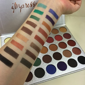 Palette de fards à paupières BEAUTY GLAZED 35 couleurs Luxe Votre logo Palette de fards à paupières scintillants Ensemble de maquillage Palette de fards à paupières à marque privée 2021 - Product Image 2