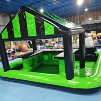 Château sautant gonflable en bâche PVC pour adultes barre d'eau flottante prête à la fête équipement d'amusement extérieur 300kg capacité 6-8