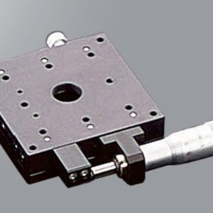 โต๊ะเลื่อนแกน X แบบลูกกลิ้งไขว้ Suruga Seiki B11-60 อุปกรณ์เคลื่อนย้ายแบบรางเพลาโปร่งที่มีความแม่นยำสูงพิเศษ - Product Image 1