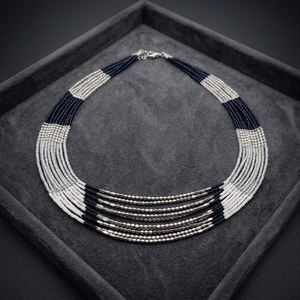 Collar de Moda para Mujer con Cuentas de Vidrio Multicapa y Cuentas Metálicas de Estilo Clásico, con Cadena de Caja, Nuevo - Product Image 4