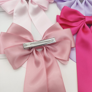 Vente en gros personnalisée grande pince à cheveux longue queue avec accessoire de noeud de ruban de satin de soie direct usine de luxe style pour enfants filles femmes - Product Image 4