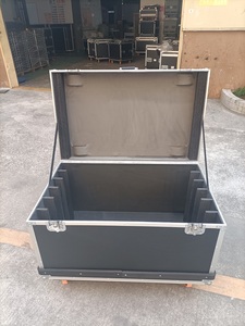 Flight Case Professionale su Misura del Produttore per Teste Mobili a LED e Attrezzature di Illuminazione da Palco - Product Image 2
