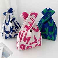 Sac à main mini léger de luxe à motif floral de dessin animé pour femme, mignon, tricoté, décontracté, à fermeture ouverte, doublure en cuir véritable