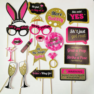 <span class=keywords><strong>Despedida</strong></span> <span class=keywords><strong>de</strong></span> <span class=keywords><strong>soltera</strong></span> Photo Booth Props Mrs Party Decoraciones, Bride to Be Bridal Shower Girls Night Out Selfie Props <span class=keywords><strong>Juegos</strong></span> Accesorios - Product Image 4