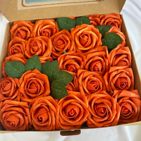 Hochwertige rote Rosen Blüten blätter künstliche Blumen Großhandel für Hochzeit Neujahr Muttertag Valentinstag Dekor für Häuser