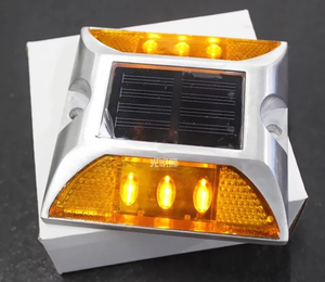 Réflecteurs de sécurité routière en aluminium, yeux de chat, marqueurs de chaussée, clignotants solaires LED, haute intensité, prismatiques - Product Image 1