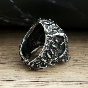 yunnique Skull <b>Ring</b> Men's <b>Titanium</b> Steel Halloween Jewelry Retro Hip Hop Fashion <b>Ring</b> Size 7 8 9 10 11 12 13 - Product Image 4