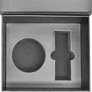 Custom Black High-End <b>Magnetic</b> UV Printed Clamshell Cosmetic Gift <b>Box</b> for Perfume Face Cream Toner Skin Care for Featuring - Product Image 3