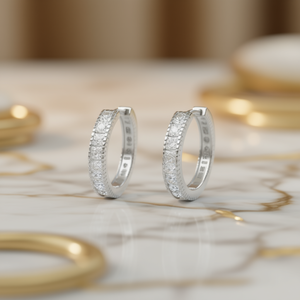 Orecchini a Cerchio in Oro Bianco E2033 con Diamanti Taglio Brillante Rotondo, Incastonatura a Canale, Gioielli Classici da Donna - Product Image 2