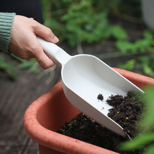Pelle de jardin en plastique à lame carrée 6075 degrés pour le mélange du sol, la plantation, la fertilisation, utilisation en extérieur - Product Image 2
