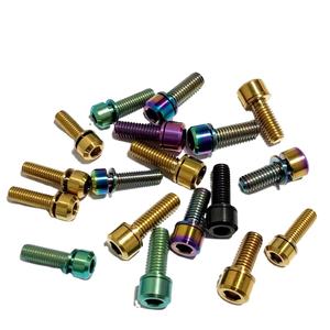 Tornillos <span class=keywords><strong>de</strong></span> Aleación <span class=keywords><strong>de</strong></span> Titanio Anodizado Resistentes a la Corrosión, Adecuados para Aplicaciones Aeroespaciales y Automotrices - Product Image 5