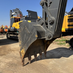 รถขุดไฮดรอลิกตีนตะขาบ Volvo 29 ตัน รุ่น EC290 มือสอง กำลังแรง ลดการสูญเสียพลังงาน เหมาะสำหรับงานวิศวกรรมเทศบาล  มอเตอร์ ปั๊ม เกียร์บ็อกซ์ และเกียร์จากสวีเดน - Product Image 3