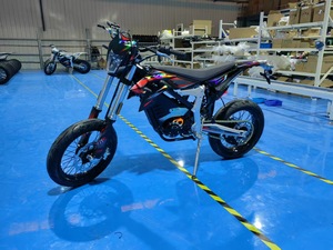 TYE Racing 50cc Displacement Electric Dirt Bike 72V 12000W Off-Road E-Motorcycle with Long Range - Product Image 4