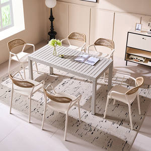 Set Tavolo e Sedie da Giardino in Plastica <span class=keywords><strong>Crema</strong></span> Stile Nordico per 6 Persone, Smontabile, Ideale per Agriturismi, Spazi Ricreativi e Terrazze all'Aperto - Product Image 1