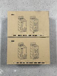Variateur de fréquence (VFD)/Variateur AC triphasé 1,1 kW 400-480 V avec contrôle V/F, 100 % neuf et original, ACS320-03U-03A3-4 - Product Image 1