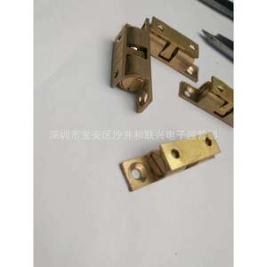 ตัวล็อคประตูทองเหลืองแบบสปริงสำหรับตู้เก็บของและตู้ต่างๆ - Product Image 2