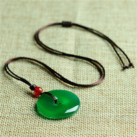 Vente chaude Couple Collier Jade Pendentif Bijoux Naturel Brésilien Agate Calcédoine Paix Pendentif Collier Cadeaux pour Femmes Hommes