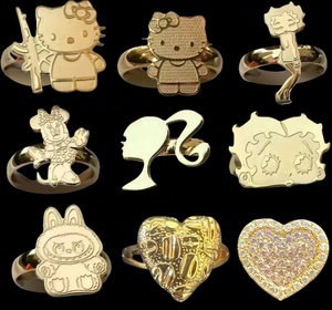 Anello Personalizzato in Acciaio Inossidabile Placcato Oro 18K, Gioiello Trendy a Forma di Cartone Animato per Donne e Ragazzi, Idea Regalo - Product Image 1