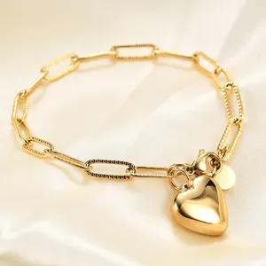 2023 New Girl's Heart Peach Heart-Shaped Charm Pendant Stainless Steel Paperclip Chain Bracelets for Women