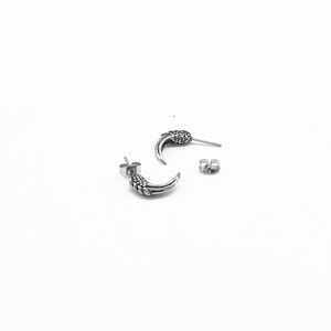 Pendientes de acero inoxidable yunnique con forma de garra, estilo punk rock, joyería de moda unisex - Product Image 3
