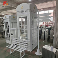 Ensemble de cabine téléphonique blanche, boîte aux lettres, banc, photomaton pour événements SMOOTH, pour mariage et fête