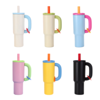 Gobelet isotherme personnalisé en acier inoxydable 30oz/40oz avec paille rabattable, tasse à café thermos anti-déversement et anti-fuite avec poignée