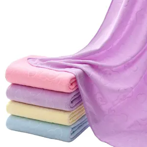 फैक्टरी थोक लोकप्रिय कस्टम आकार 120/140/180gsm घरेलू/होटल धोने सफाई तौलिया समुद्भरण प्रक्रिया पॉलिएस्टर कार तौलिए