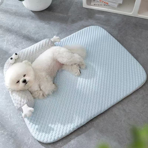 Niedliches Blaues Katzenbett, Kühlende und Erfrischende Eisseide Katzen- und Hundebett mit Kissen - Product Image 1