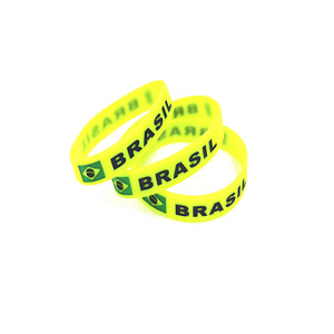 Meistverkaufte Brasilien-Flagge Gravierte Silikon-Armbänder Verschiedene Farben Fußball-Armband <span class=keywords><strong>Premium</strong></span> Werbeartikel - Product Image 5