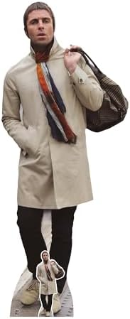 Giacca color crema a grandezza naturale di Liam