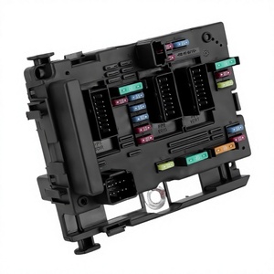 Caja de Fusibles para Peugeot 9657608580 9657608280 para 206 207 Dongfeng Citroën, Pieza de Repuesto de Plástico Nueva - Product Image 4