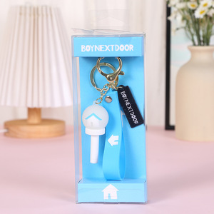 Portachiavi in Silicone Impermeabile con Personaggi dei Gruppi K-pop: Atee, Twice, RIIZE, IVE, BM, the BOYZ, ILLIT, Bangtan Boys, Stray Kids - Product Image 4