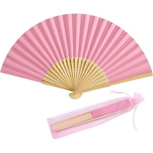 Abanico de Seda Personalizado con Nombre Impreso, Abanico de Bambú con Tema de Boda 'Love', Estilo Arte Folclórico, Decoración para el Hogar - Product Image 1