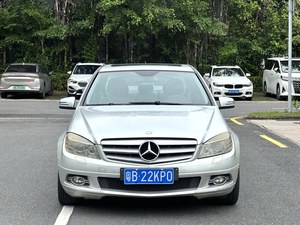 ชุดแต่งกันชนหน้า Mercedes-Benz C-Class W204 รุ่น Turbo ด้านซ้าย R16 เบาะหนัง ปี 2010 เครื่องยนต์ 1.8T เกียร์อัตโนมัติ - Product Image 1