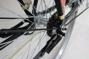 Vélo Classique à Cadre en Acier 28 Pouces à Vitesse Unique, Fourniture en Gros pour les Marchés d'Afrique et d'Asie du Sud-Est - Product Image 2