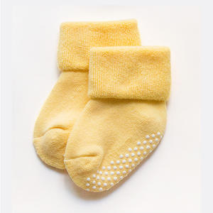 Chaussettes pour bébé en tissu éponge épais pour l'automne et l'hiver, chaussettes pour bébé amples, chaussettes en coton peigné antidérapantes pour bébé - Product Image 6