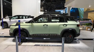 Nuevo Modelo 2026 Geely Cowboy, SUV Todoterreno Compacto de Gasolina para Uso Familiar, en Oferta - Product Image 4