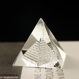Pujiang-Pirámide de cristal k9 de alta calidad, pisapapeles personalizado, grabado láser 3D, pirámide de cristal de Egipto para regalo de recuerdo - Product Image 1