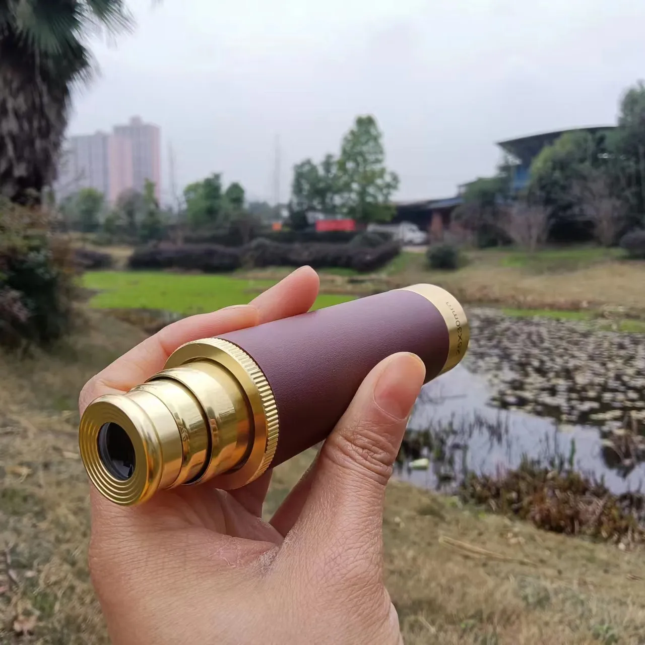 25x30mm teleskop Bajak Laut Spyglass untuk dewasa dan anak-anak, bermata satu lipat genggam