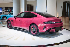 รถยนต์พลังงานใหม่สมรรถนะสูงปี 2026 รุ่น Xiao-mi Su7 แบบ 4 ประตู 5 ที่นั่ง ซีดาน ระยะทางวิ่ง 700 กม. รถยนต์ไฟฟ้าอัตโนมัติ ผลิตในจีน - Product Image 6